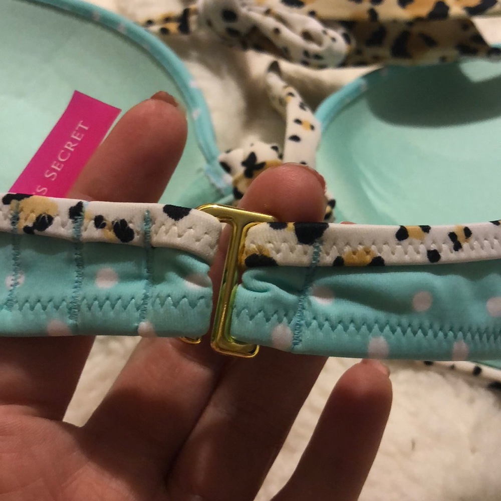 Victoria’s Secret bikini 👙 - Picture 4 of 4